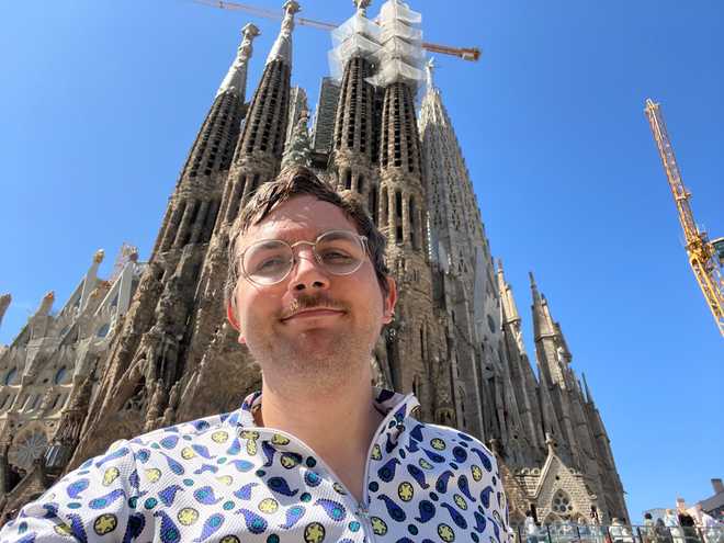 More shameful selfies, Sagrada Familia